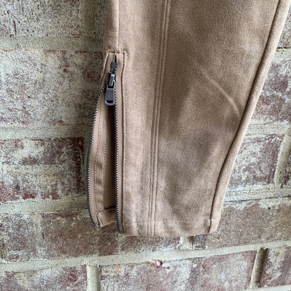 NWOT H&M PANTS - Picture 3 of 8